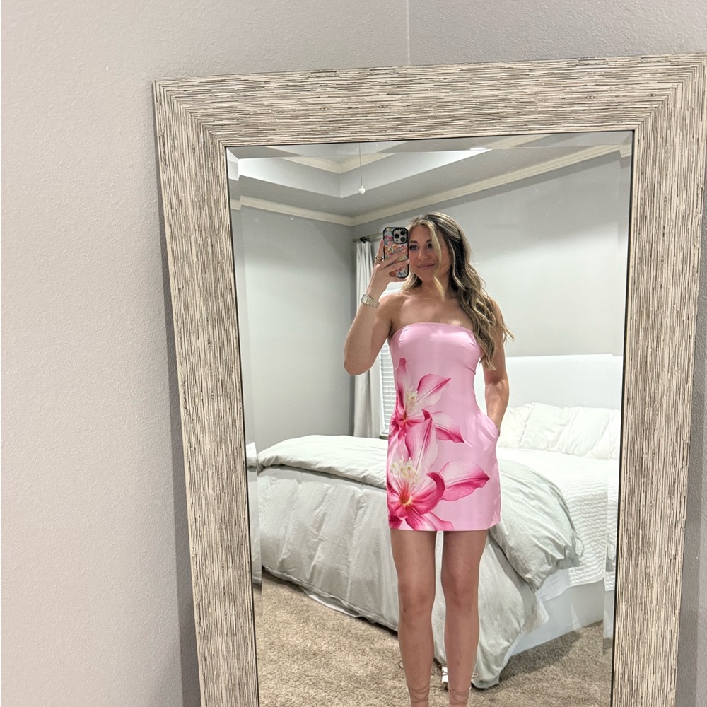 Primrose mini dress in pink
